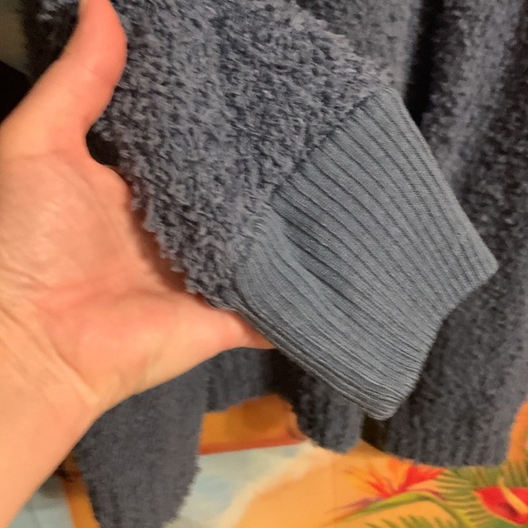 GUC Serra Sweater - Picture 2 of 3